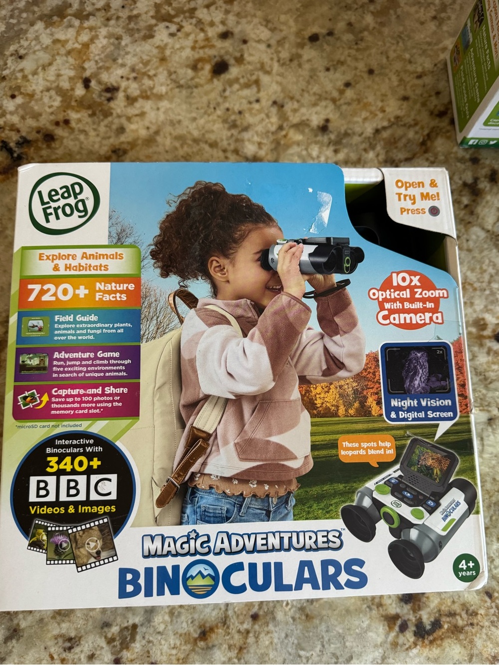 LeapFrog Magic Adventures Binoculars in Green and Black